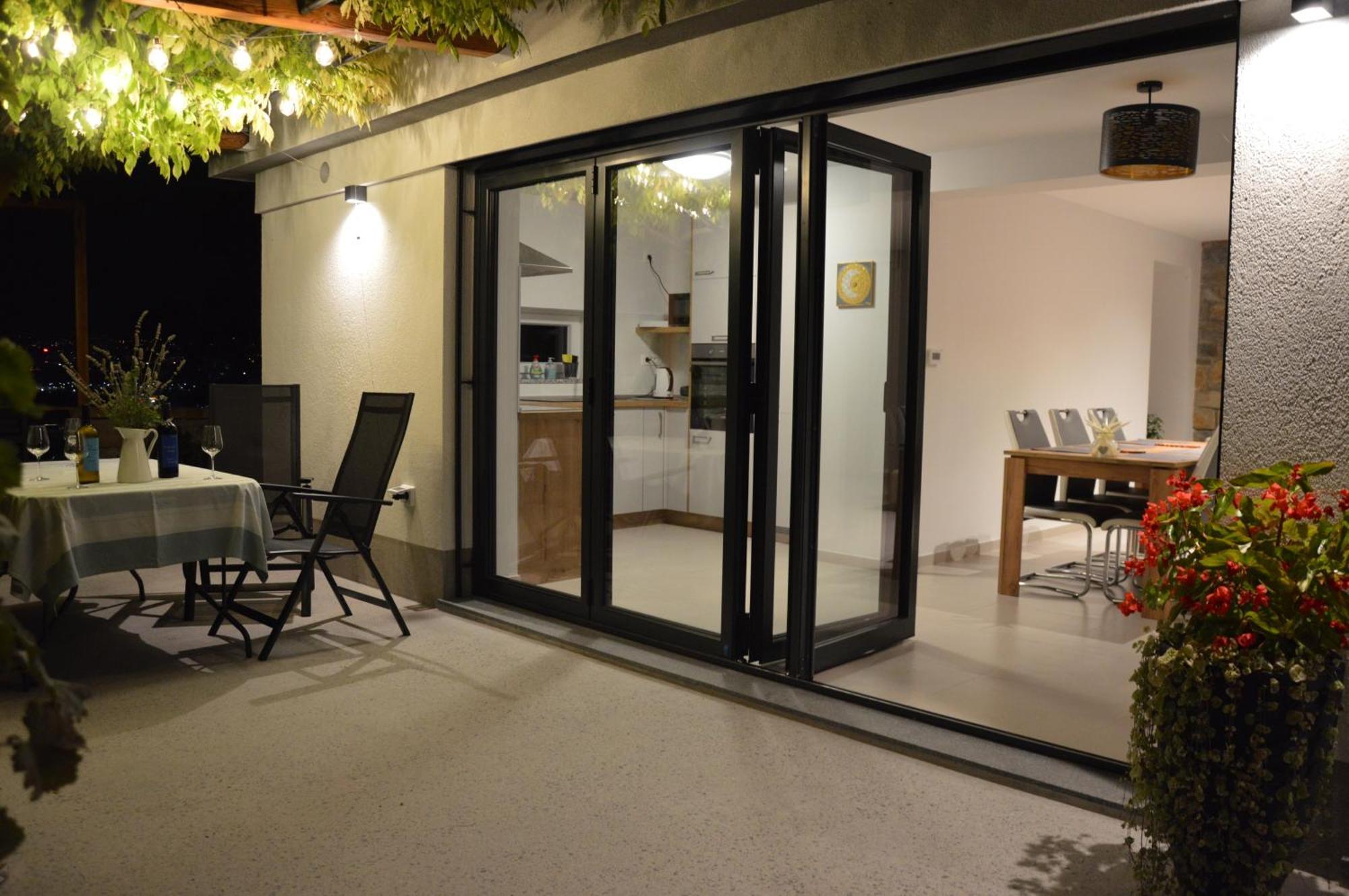 Casa Miranda - Family Comfort In A Quiet Area, Near The Sea, With Bbq And Free Parking Zgornje Skofije Екстер'єр фото